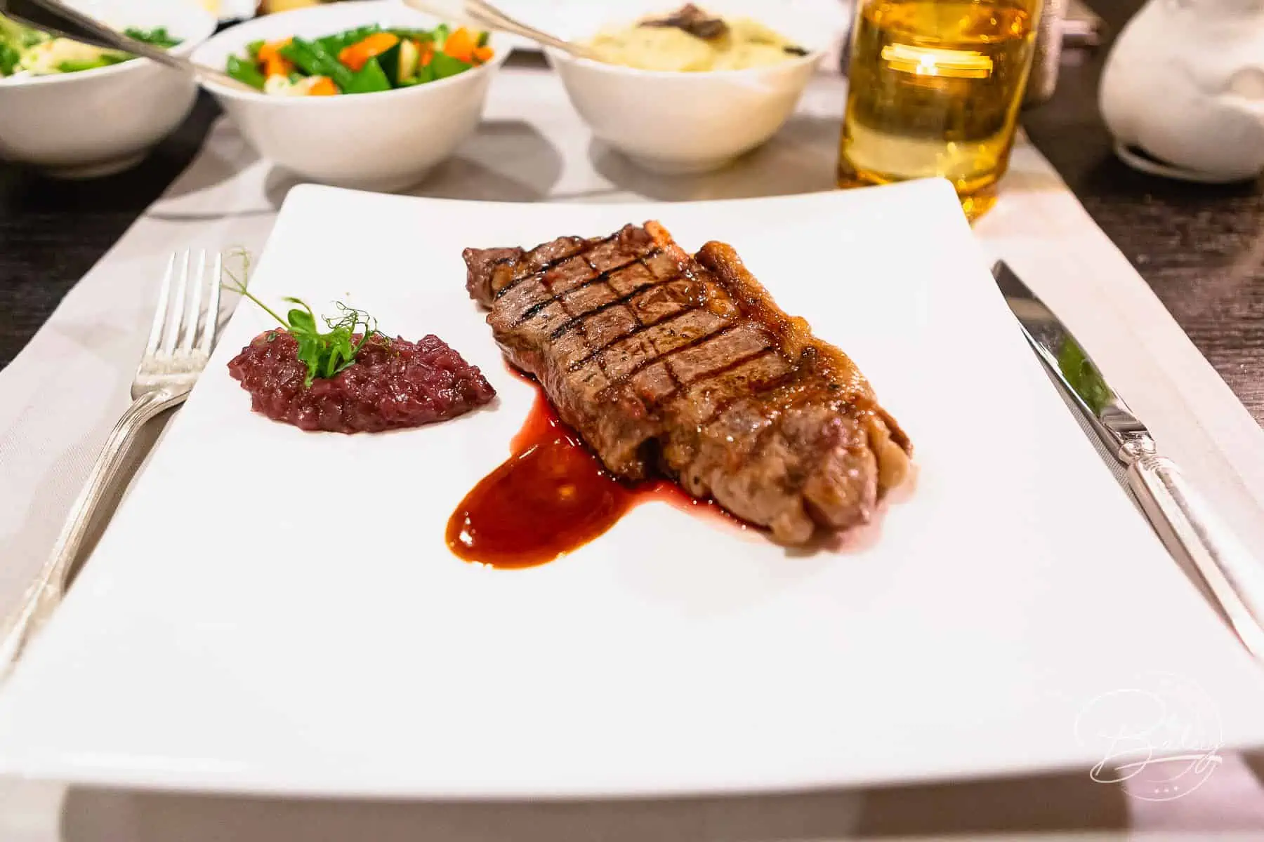 Glashaus Restaurant Köln - Steak Restaurant - Hyatt Köln mit Rheinblick Domblick