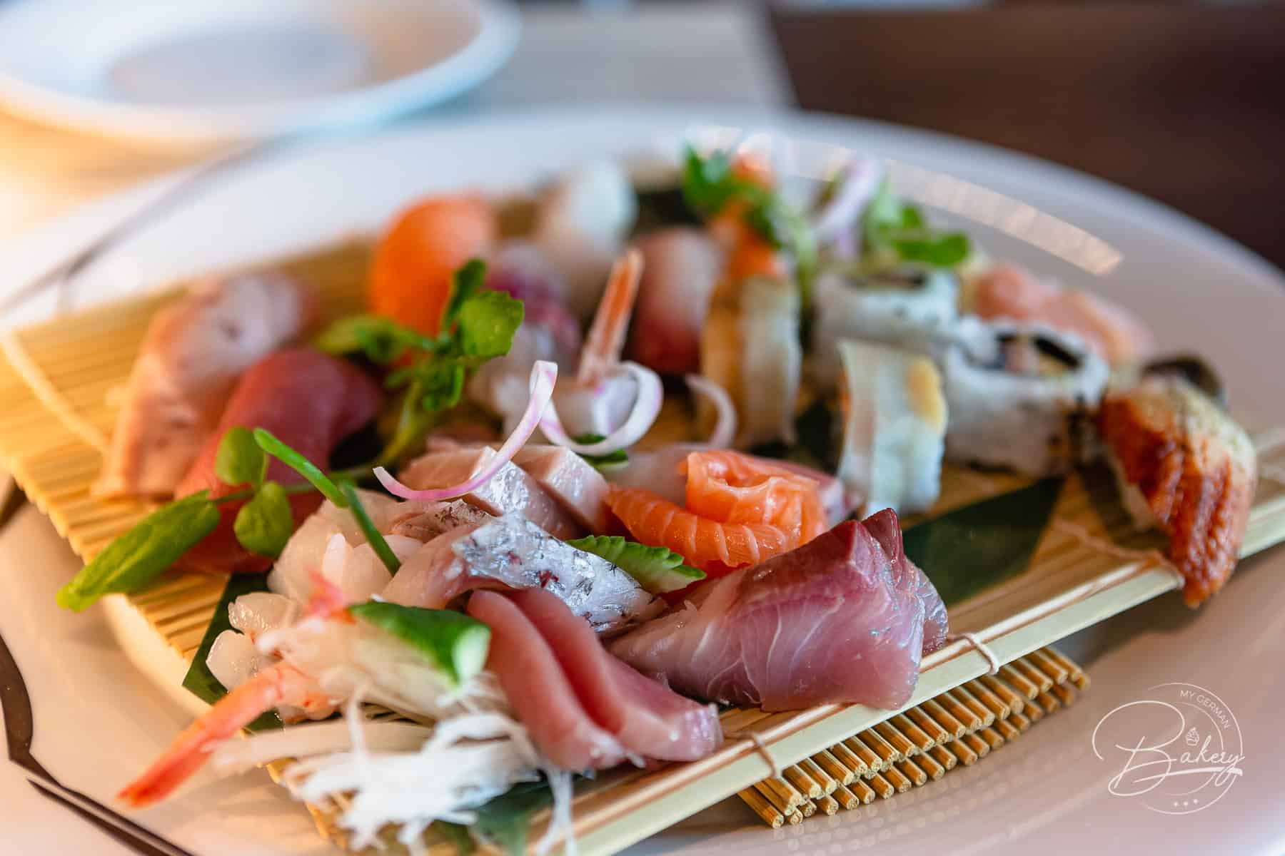 Yunico Sushi - Restaurant Bonn - Sushi essen mit Rheinblick